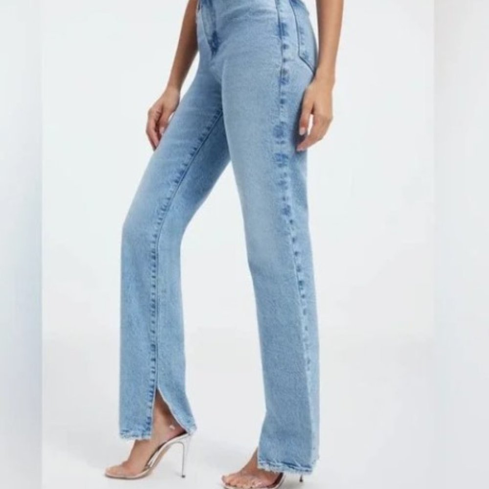 NWT Good American Flare Bottom Jeans
